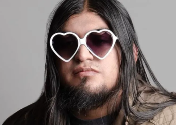 Carlos Ballarta estrena Tlatoani, su primer especial de stand up en cine